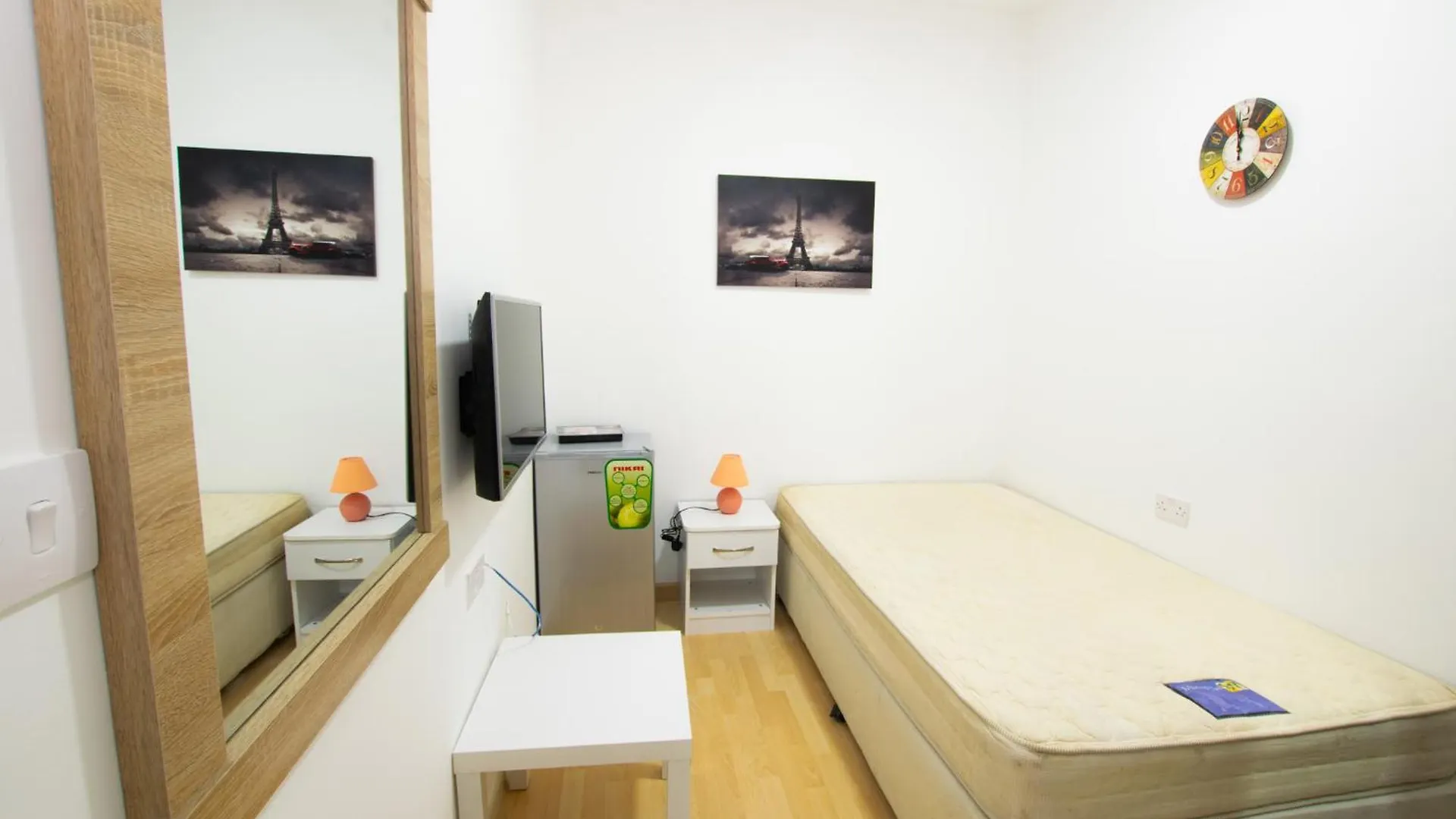 La Rivera Rooms For Ladies Dubai