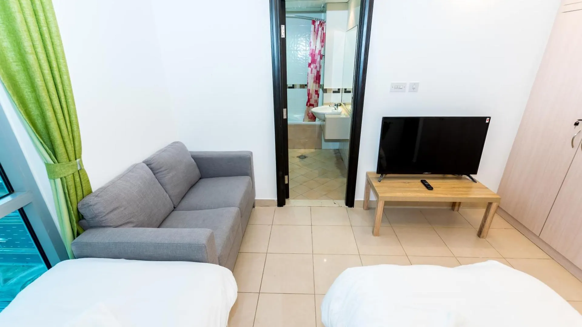 La Rivera Rooms For Ladies Dubai 0*,  United Arab Emirates