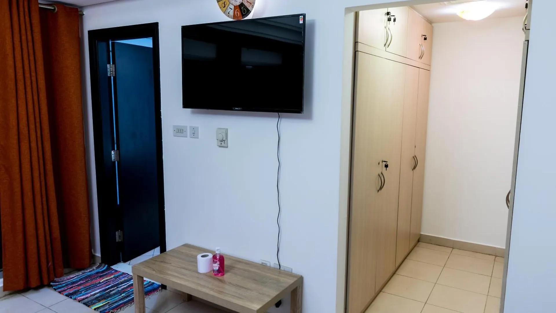 La Rivera Rooms For Ladies Dubai United Arab Emirates