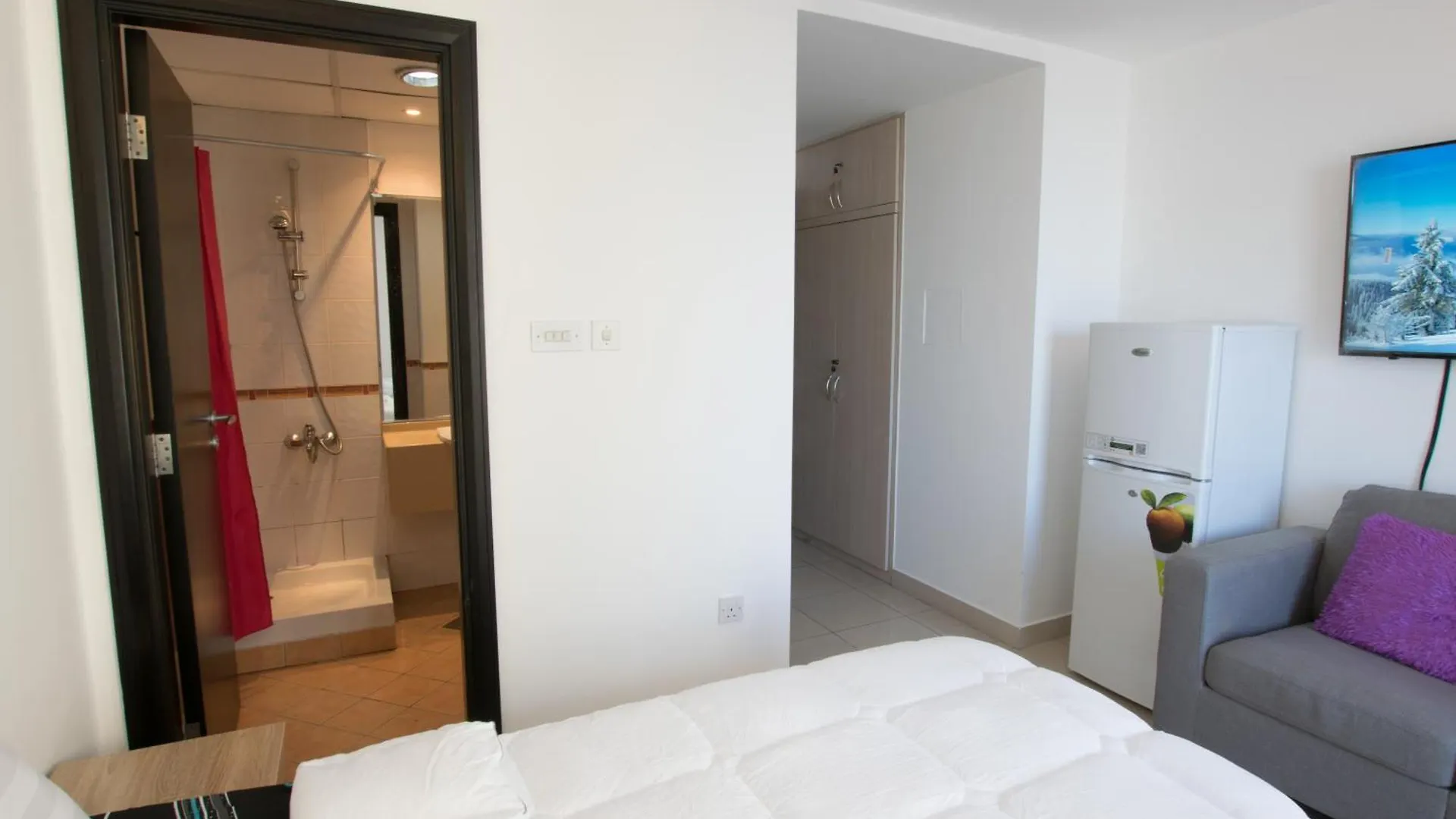 Apartmán La Rivera Rooms For Ladies Dubaj